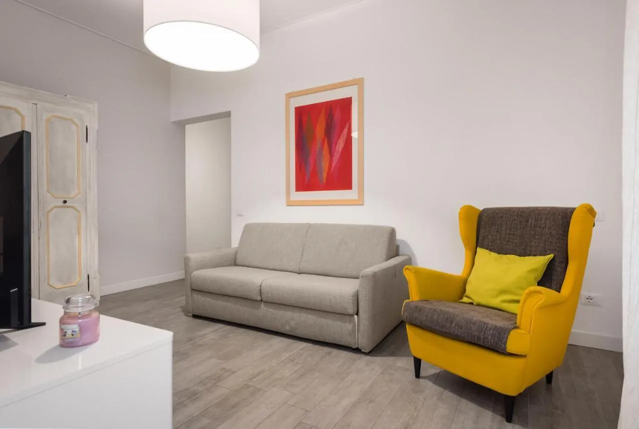 Flats4Rent La Dimora D'Orlando Apartman Verona