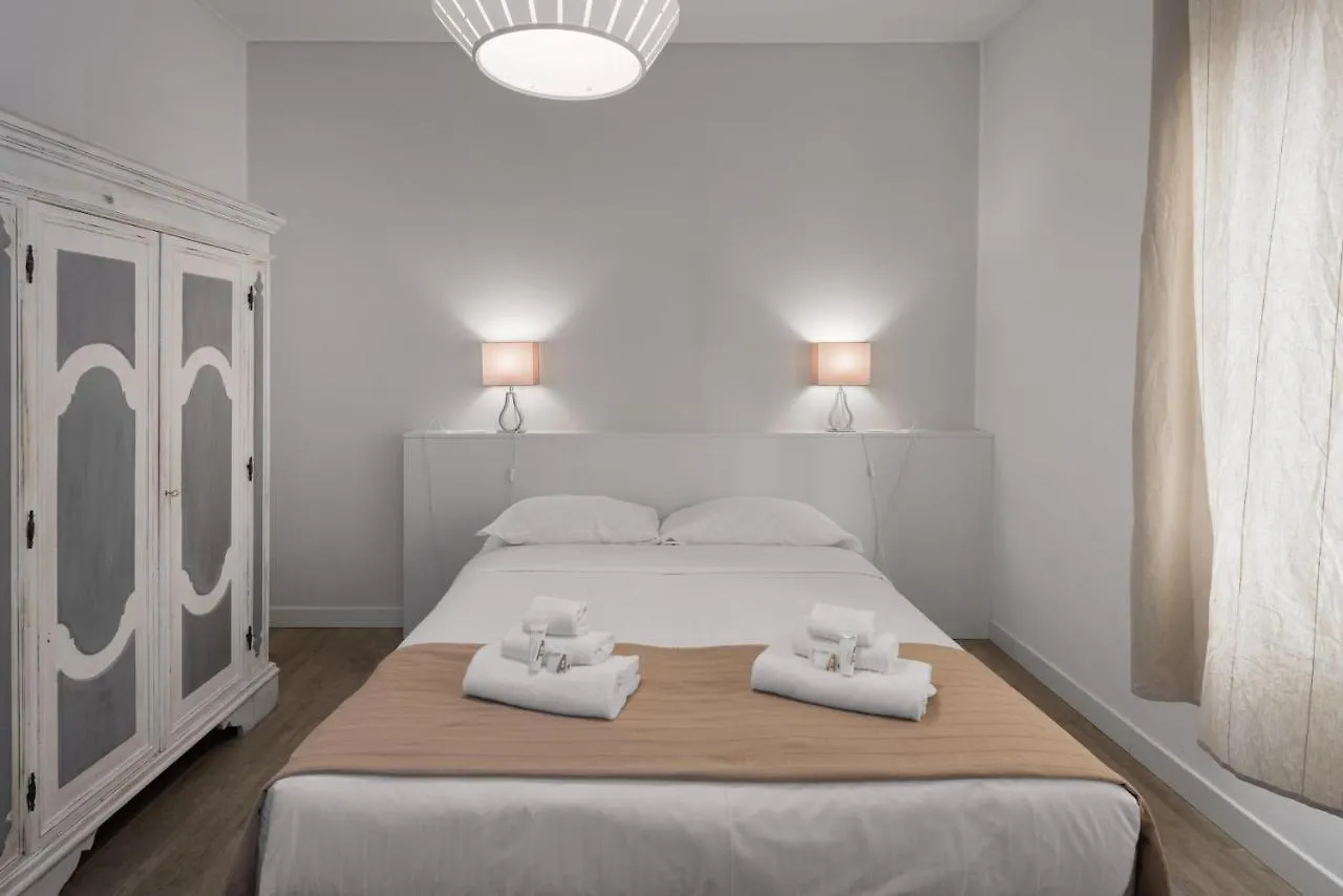 Flats4Rent La Dimora D'Orlando Apartman Verona 0*,  Olaszország